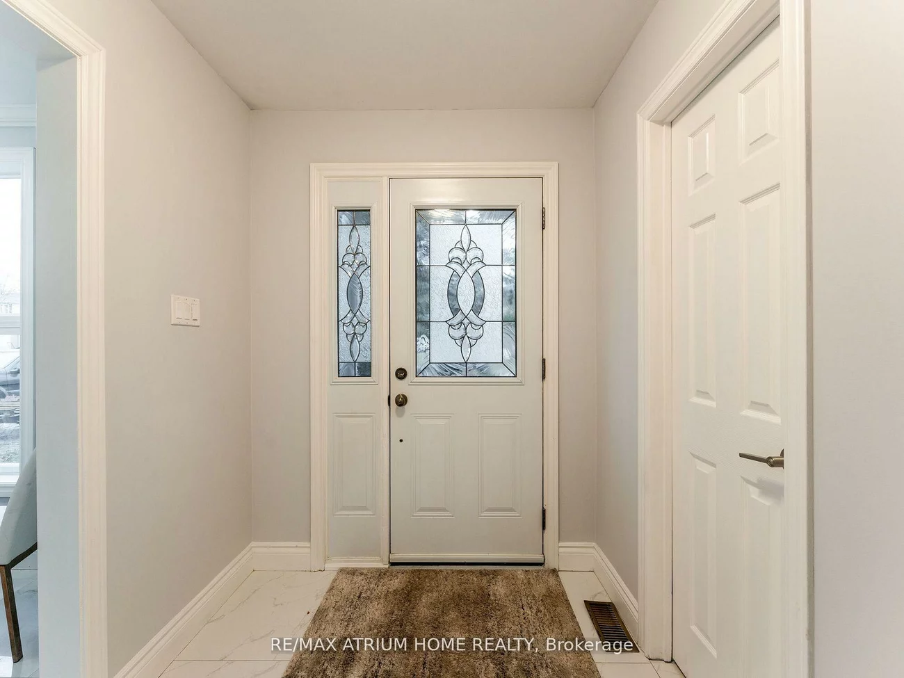 401, Borden, Central Newmarket, Newmarket