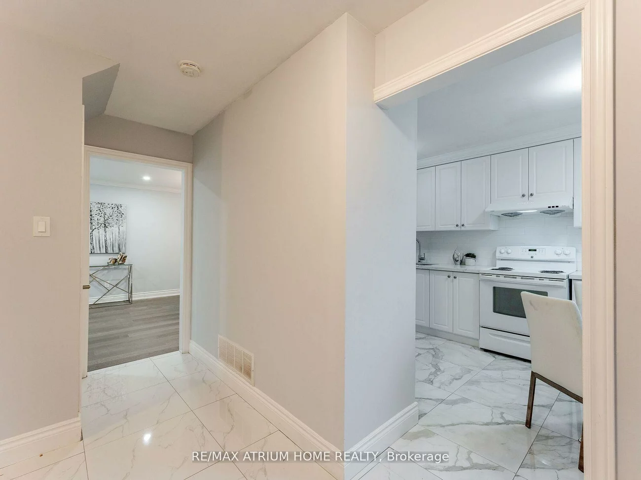 401, Borden, Central Newmarket, Newmarket