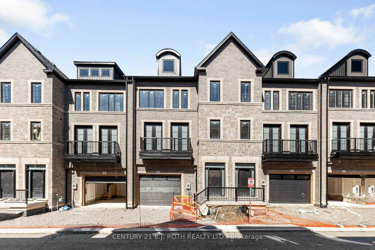 260, EAGLE, Central Newmarket, Newmarket