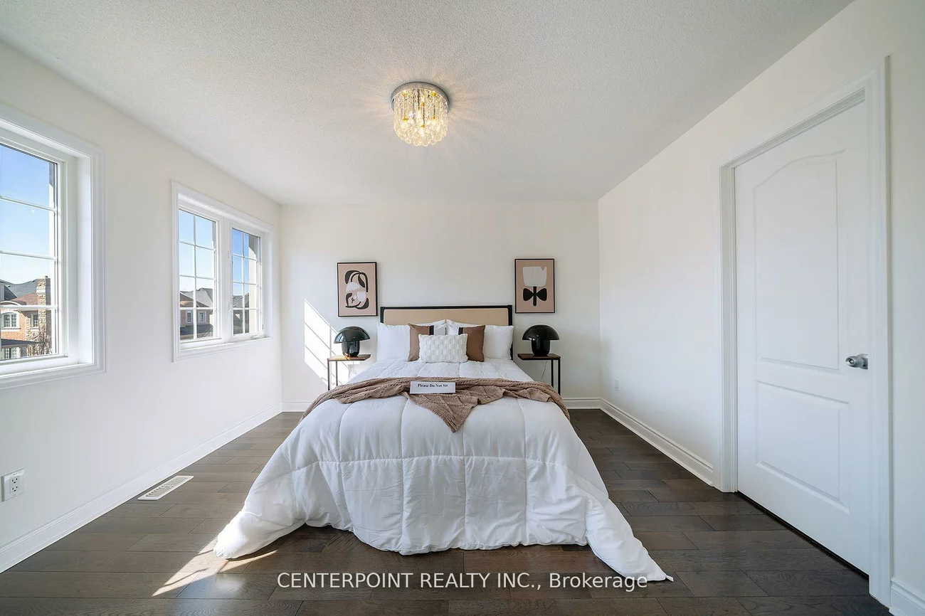 1015, Sherman Brock, Stonehaven-Wyndham, Newmarket