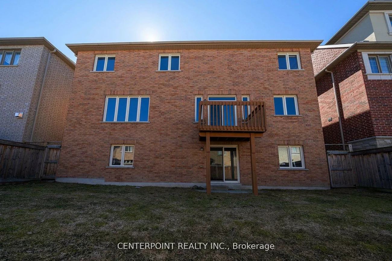 1015, Sherman Brock, Stonehaven-Wyndham, Newmarket