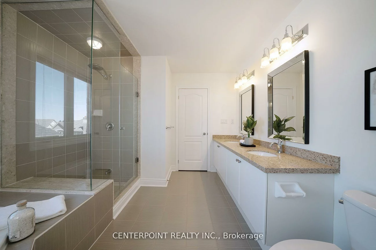 1015, Sherman Brock, Stonehaven-Wyndham, Newmarket