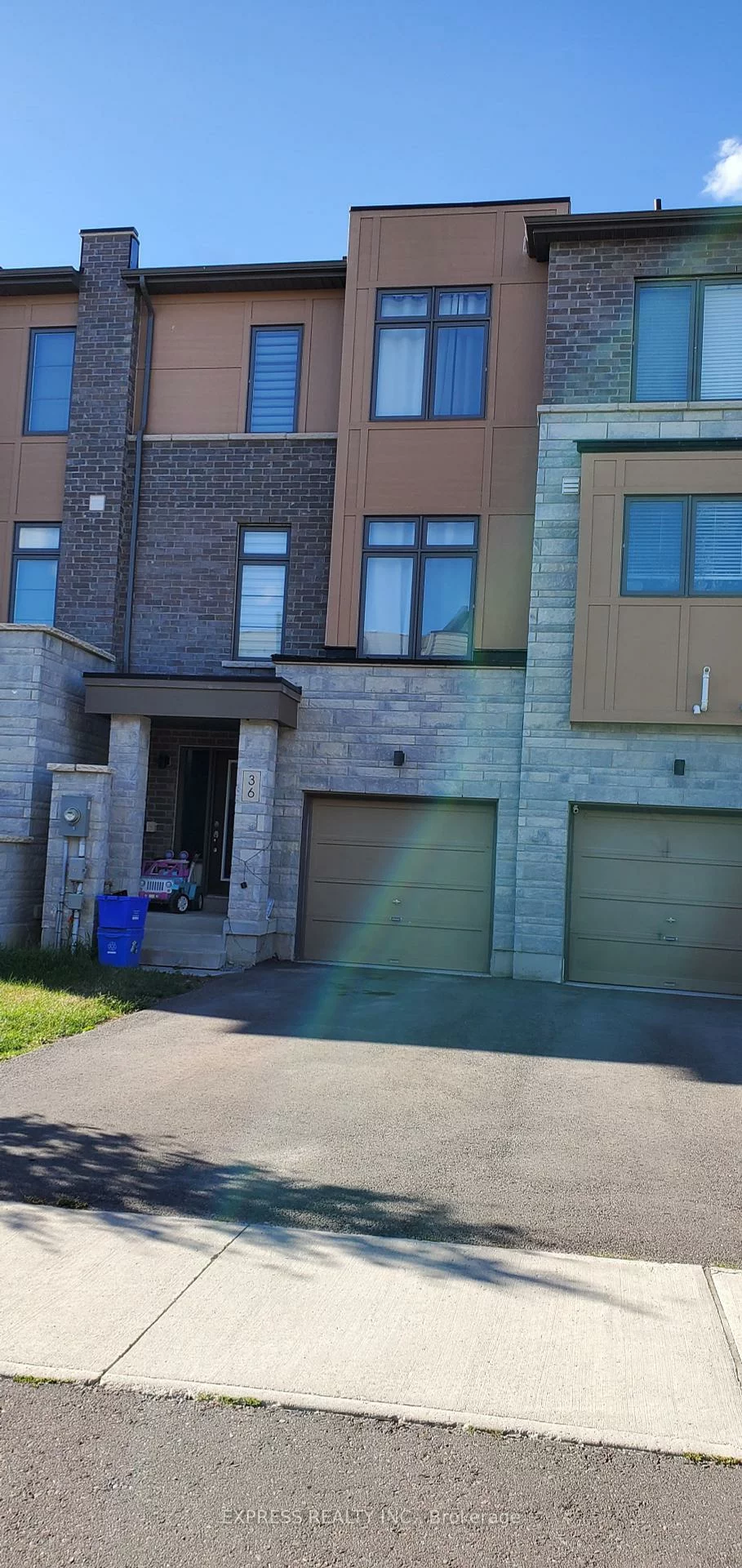 36, Vantage, Woodland Hill, Newmarket
