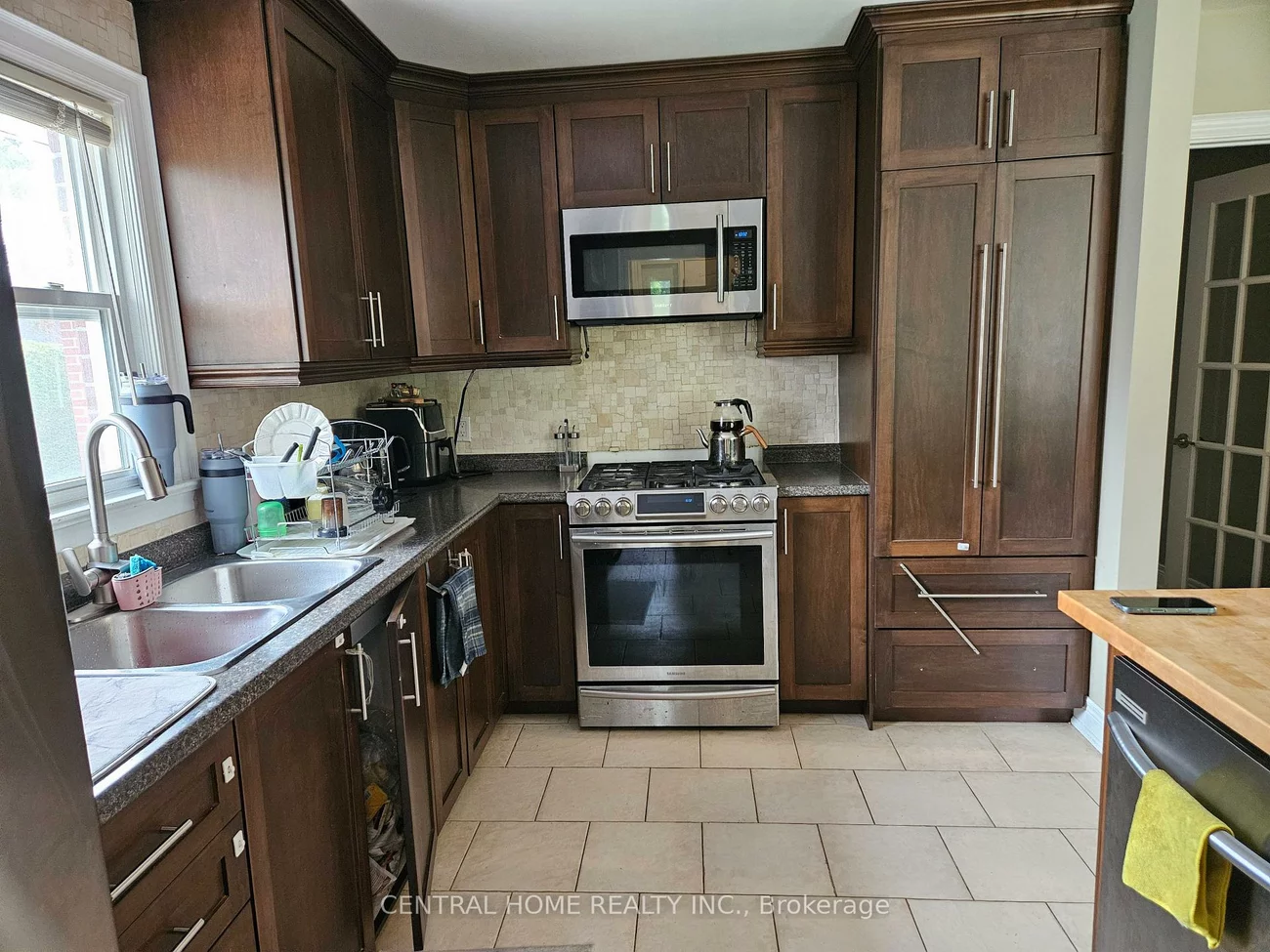66, Eagle, Central Newmarket, Newmarket
