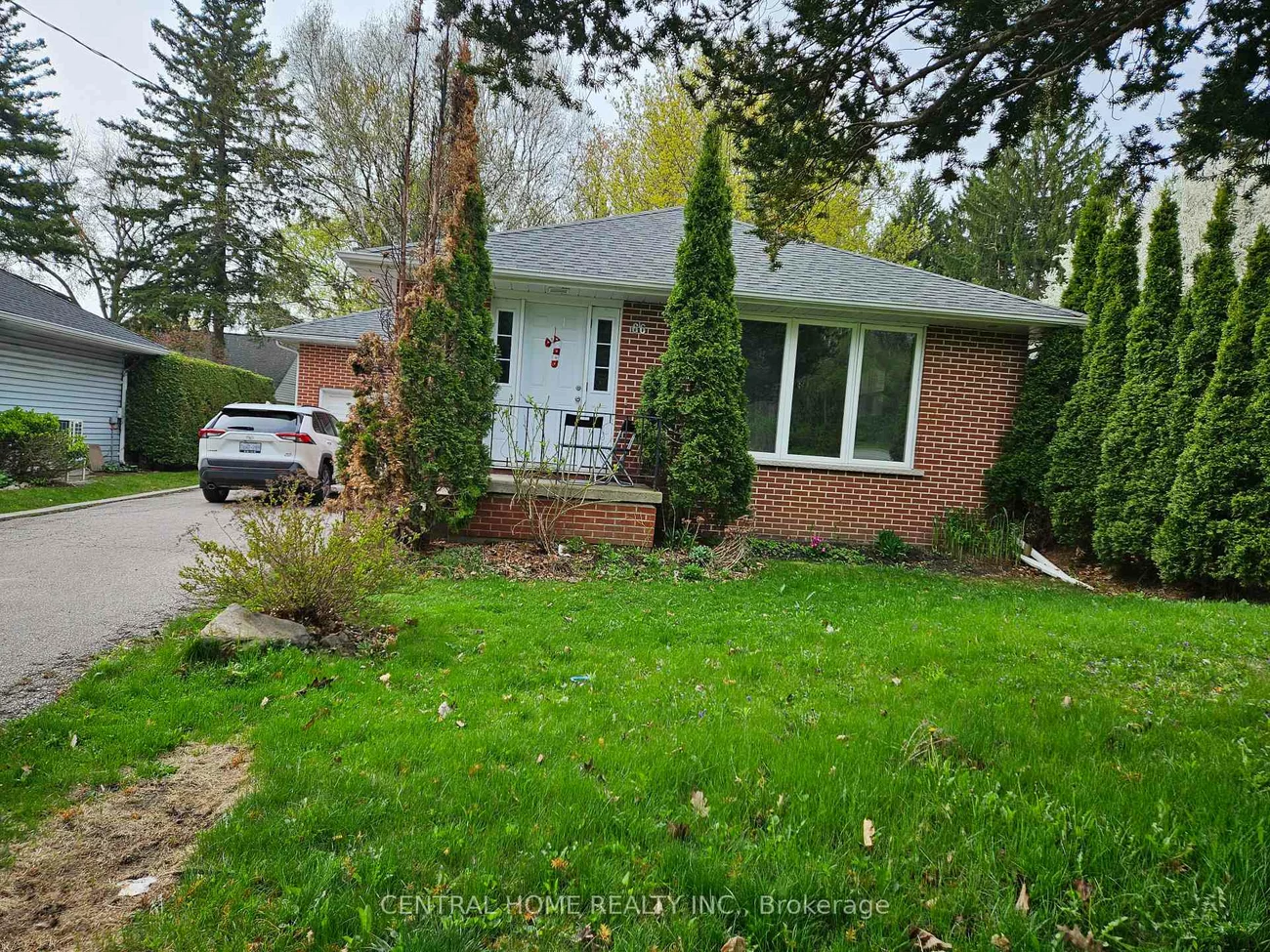 66, Eagle, Central Newmarket, Newmarket