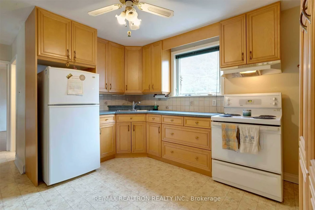 776, Srigley, Central Newmarket, Newmarket