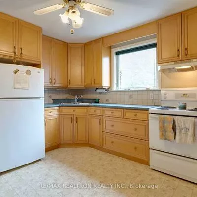 776, Srigley, Central Newmarket, Newmarket