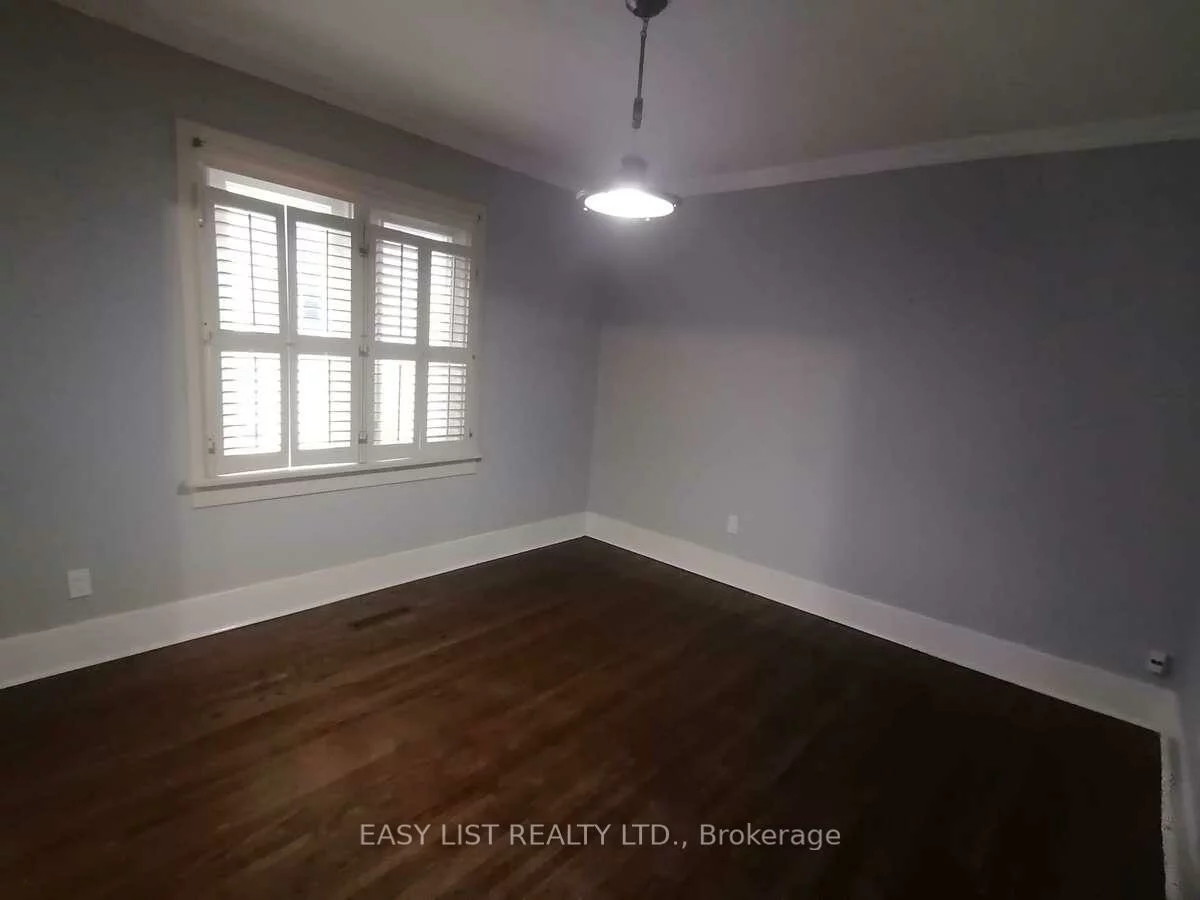 579, Gorham, Gorham-College Manor, Newmarket