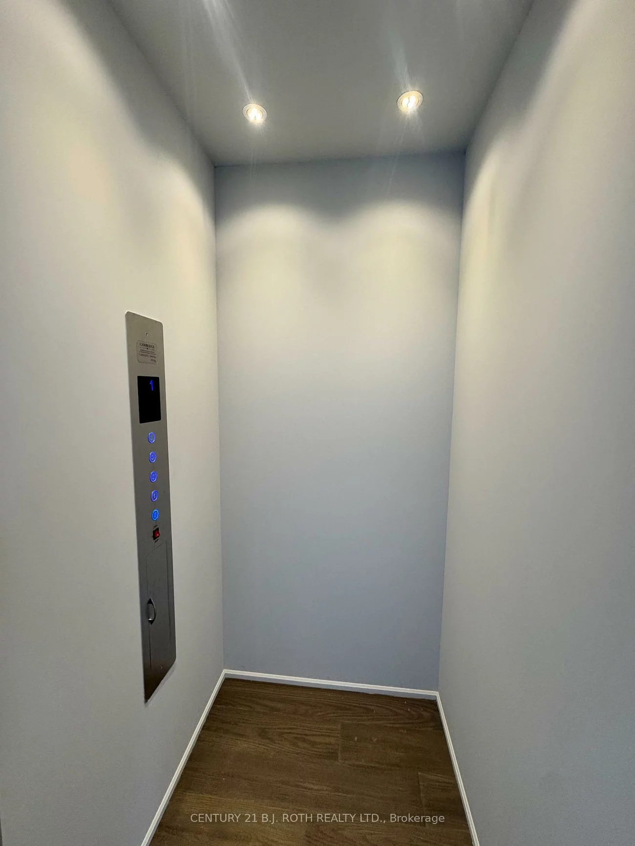 260, Eagle, Central Newmarket, Newmarket