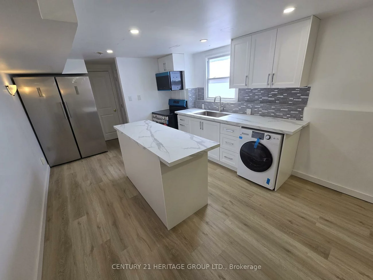 942, Ferndale, Gorham-College Manor, Newmarket
