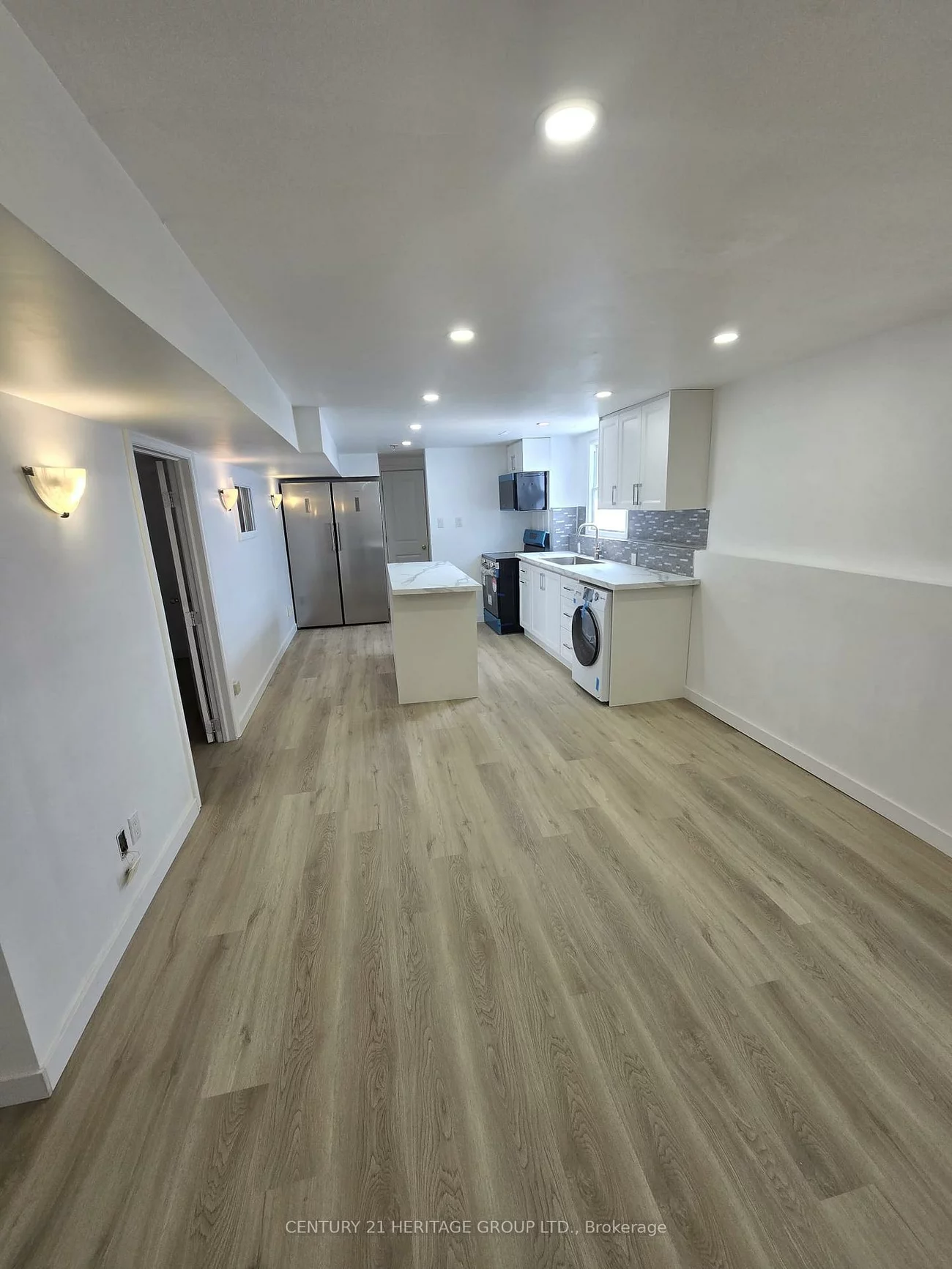 942, Ferndale, Gorham-College Manor, Newmarket