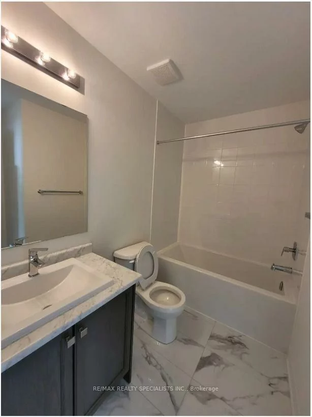 166, Vantage, Woodland Hill, Newmarket
