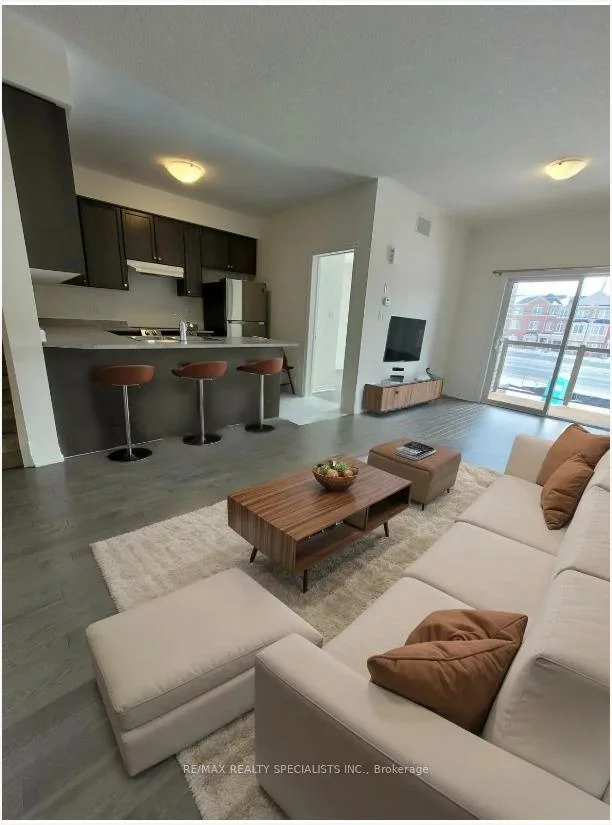 166, Vantage, Woodland Hill, Newmarket