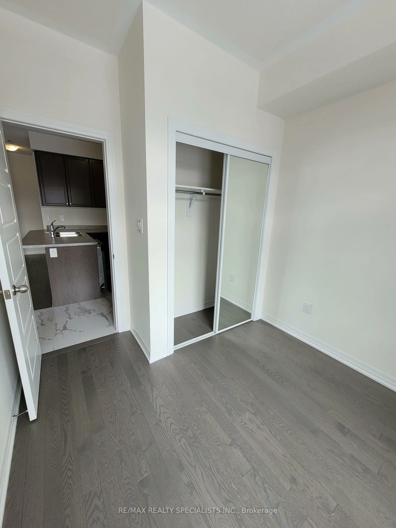 166, Vantage, Woodland Hill, Newmarket