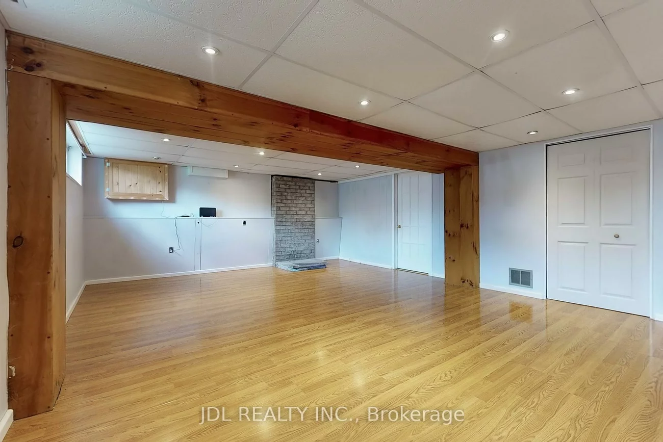 105, Park, Central Newmarket, Newmarket