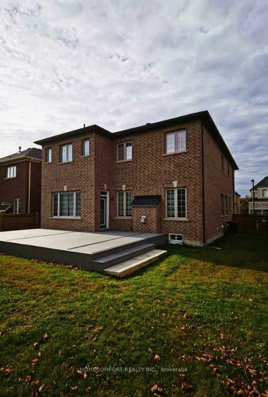 111, Mitchell, Glenway Estates, Newmarket