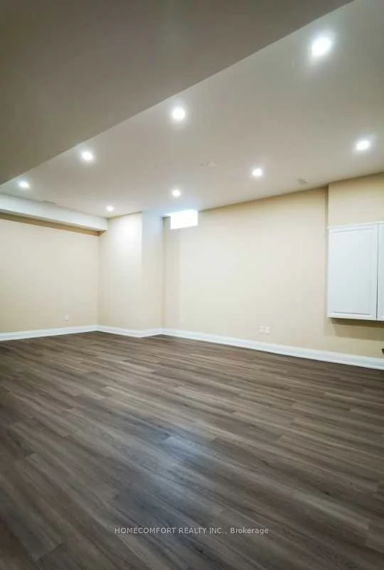 111, Mitchell, Glenway Estates, Newmarket