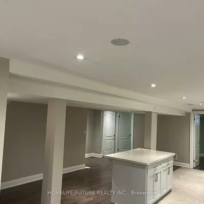 75, Hamilton, Huron Heights-Leslie Valley, Newmarket