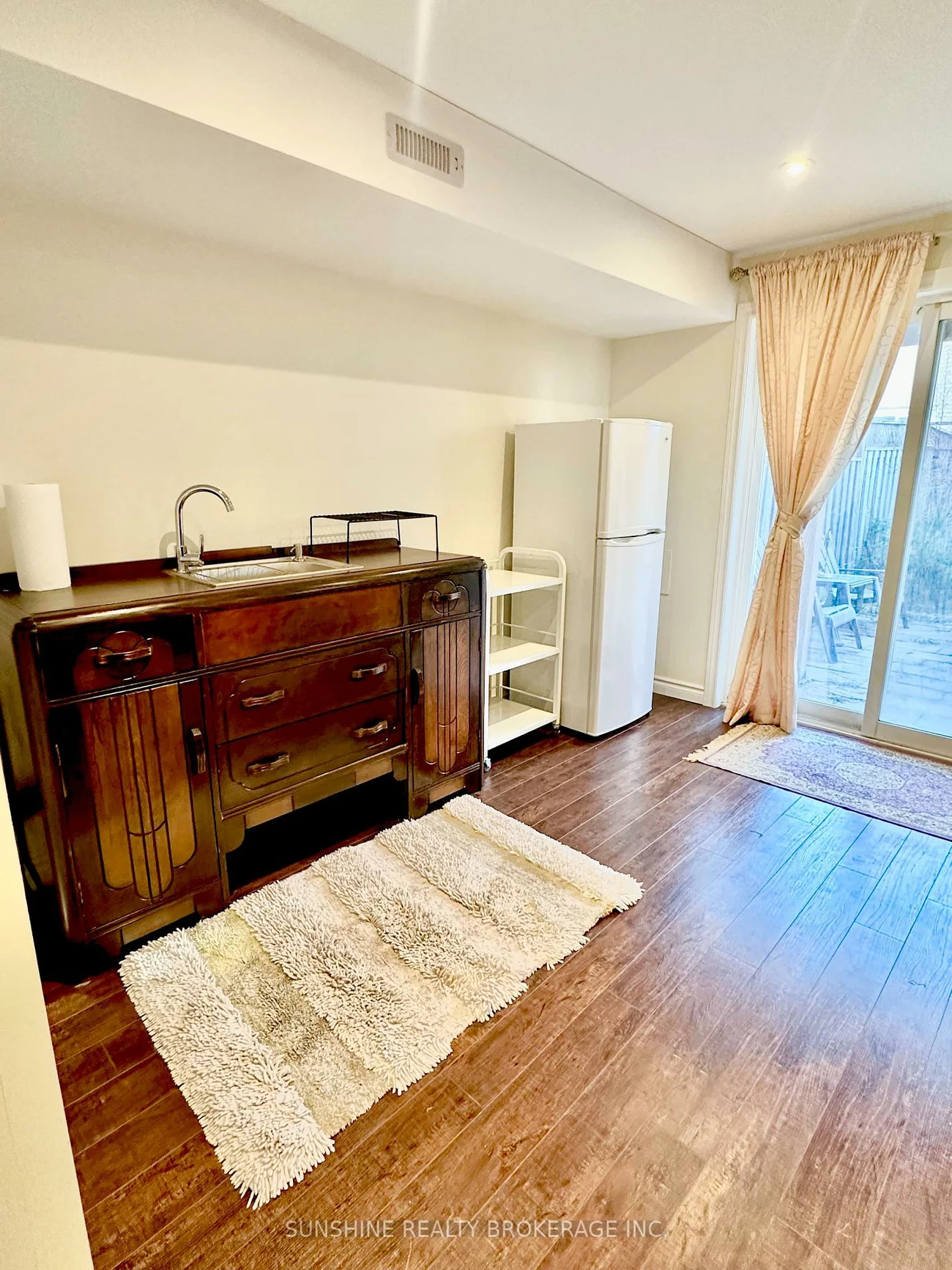 333, Spruce Grove, Woodland Hill, Newmarket