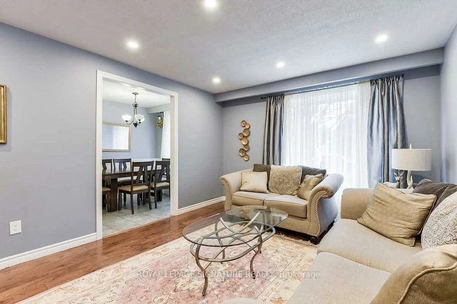 118, Woodpark, Huron Heights-Leslie Valley, Newmarket