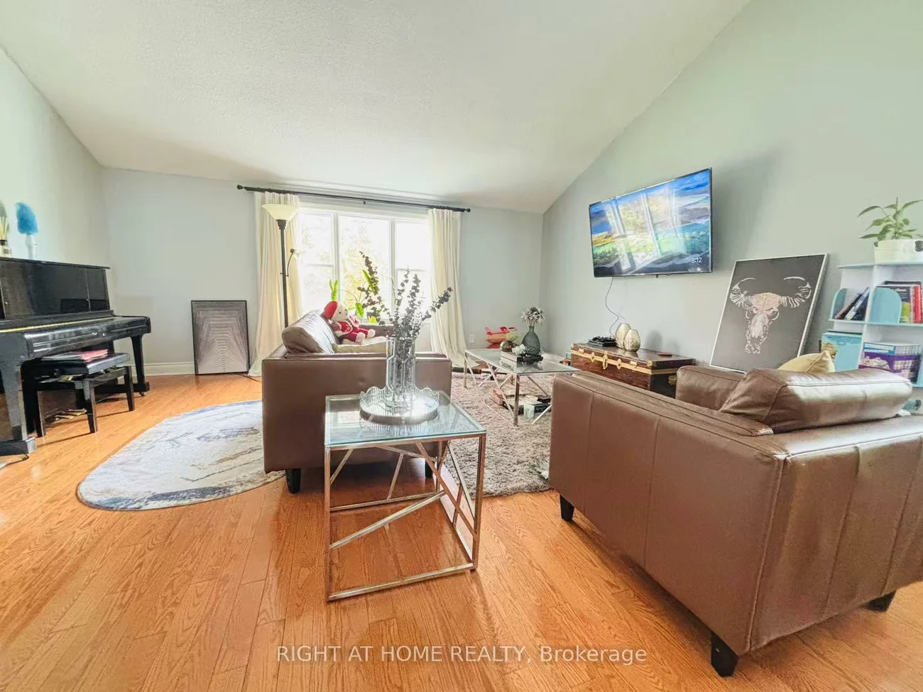 151, Huron Heights, Huron Heights-Leslie Valley, Newmarket