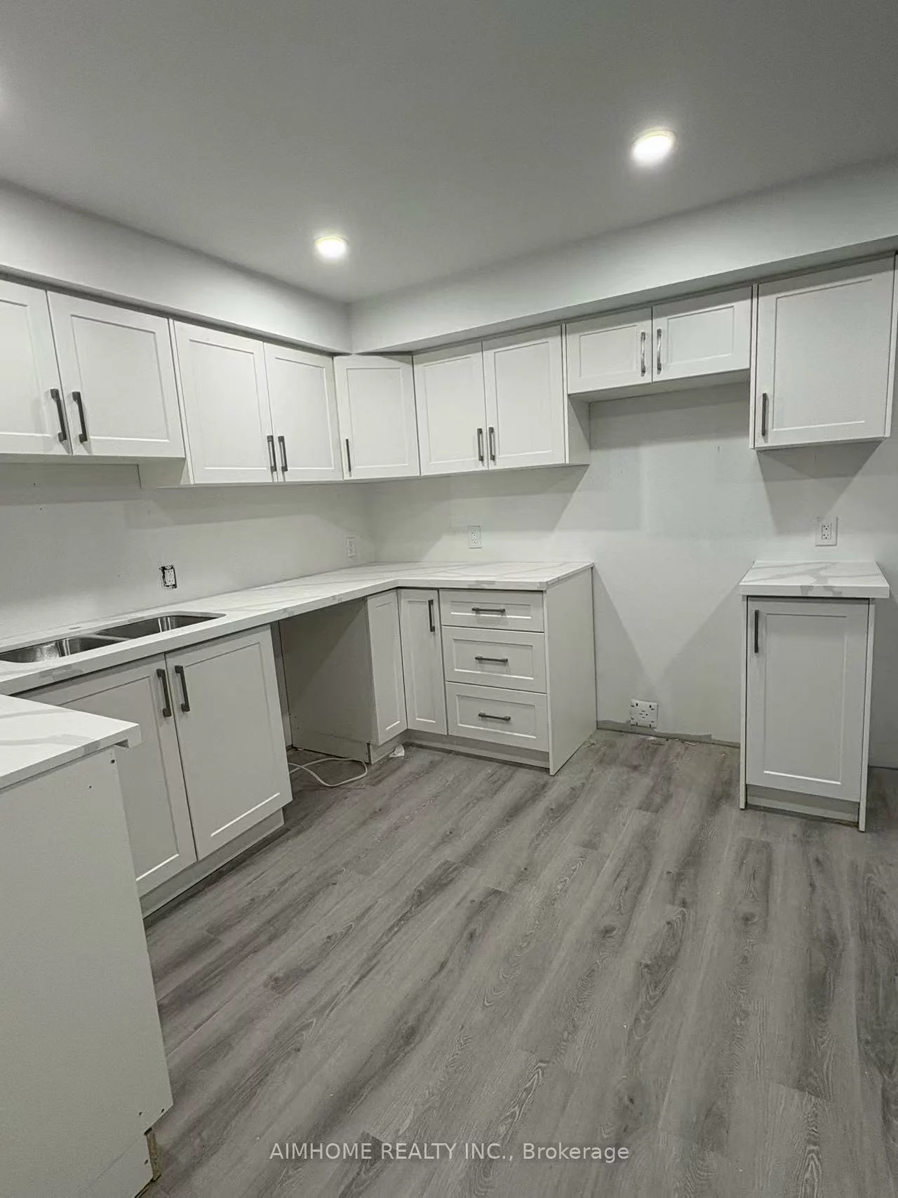 98 B, Keffer, Armitage, Newmarket