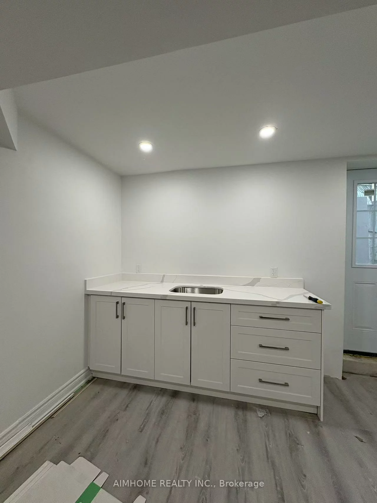 98 B, Keffer, Armitage, Newmarket