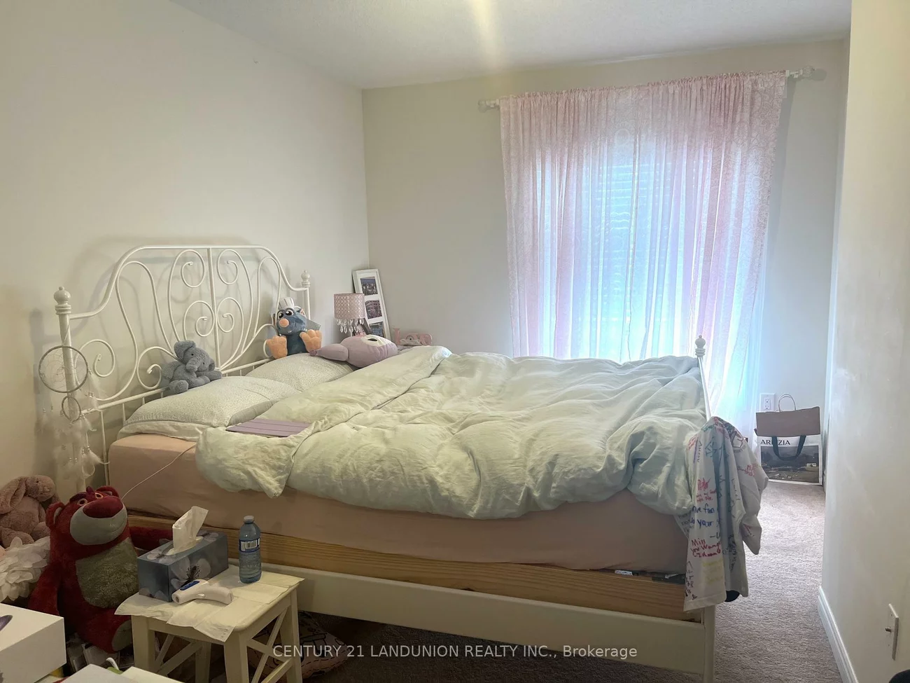 122, Gordon, Gorham-College Manor, Newmarket