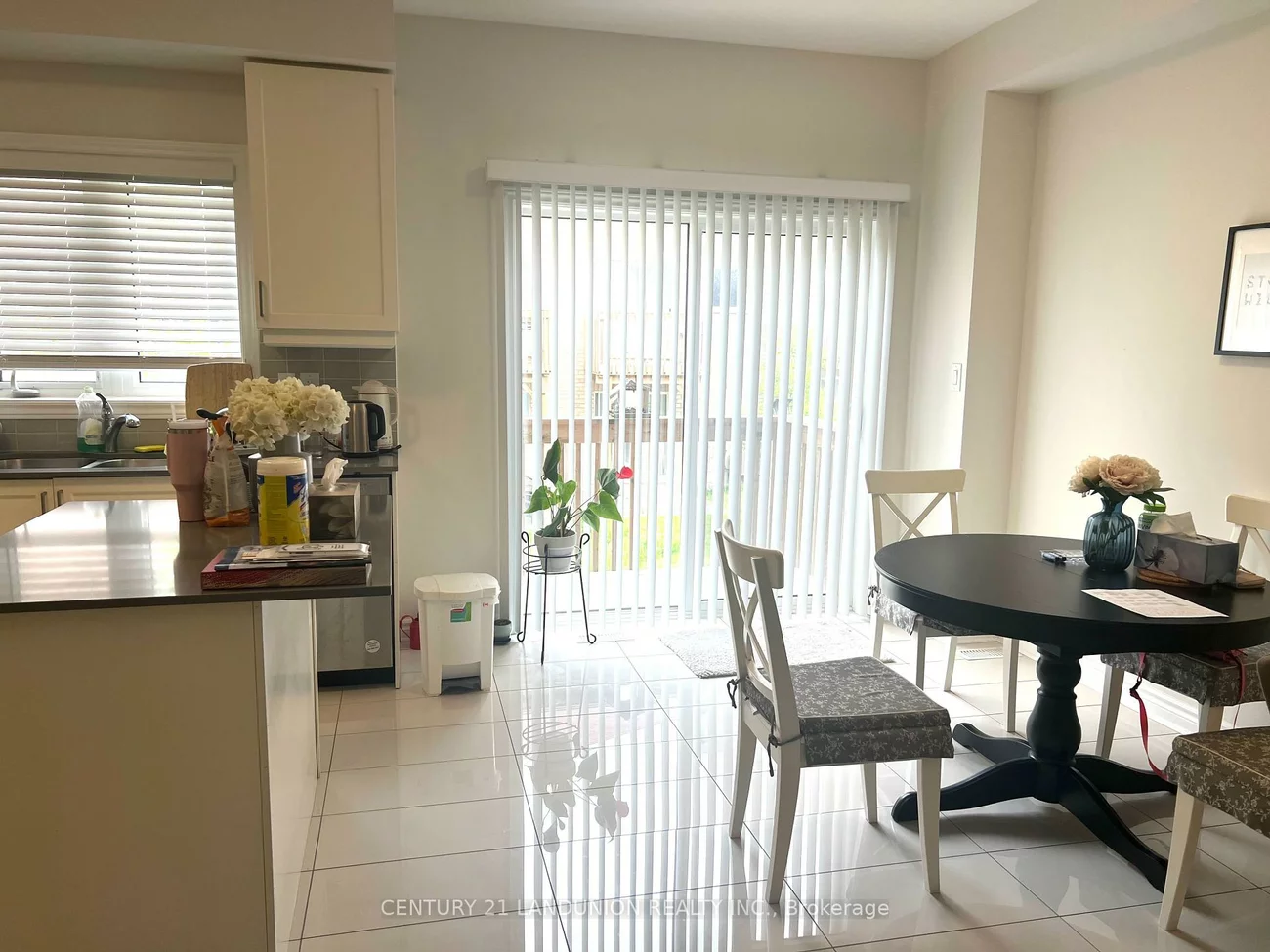 122, Gordon, Gorham-College Manor, Newmarket