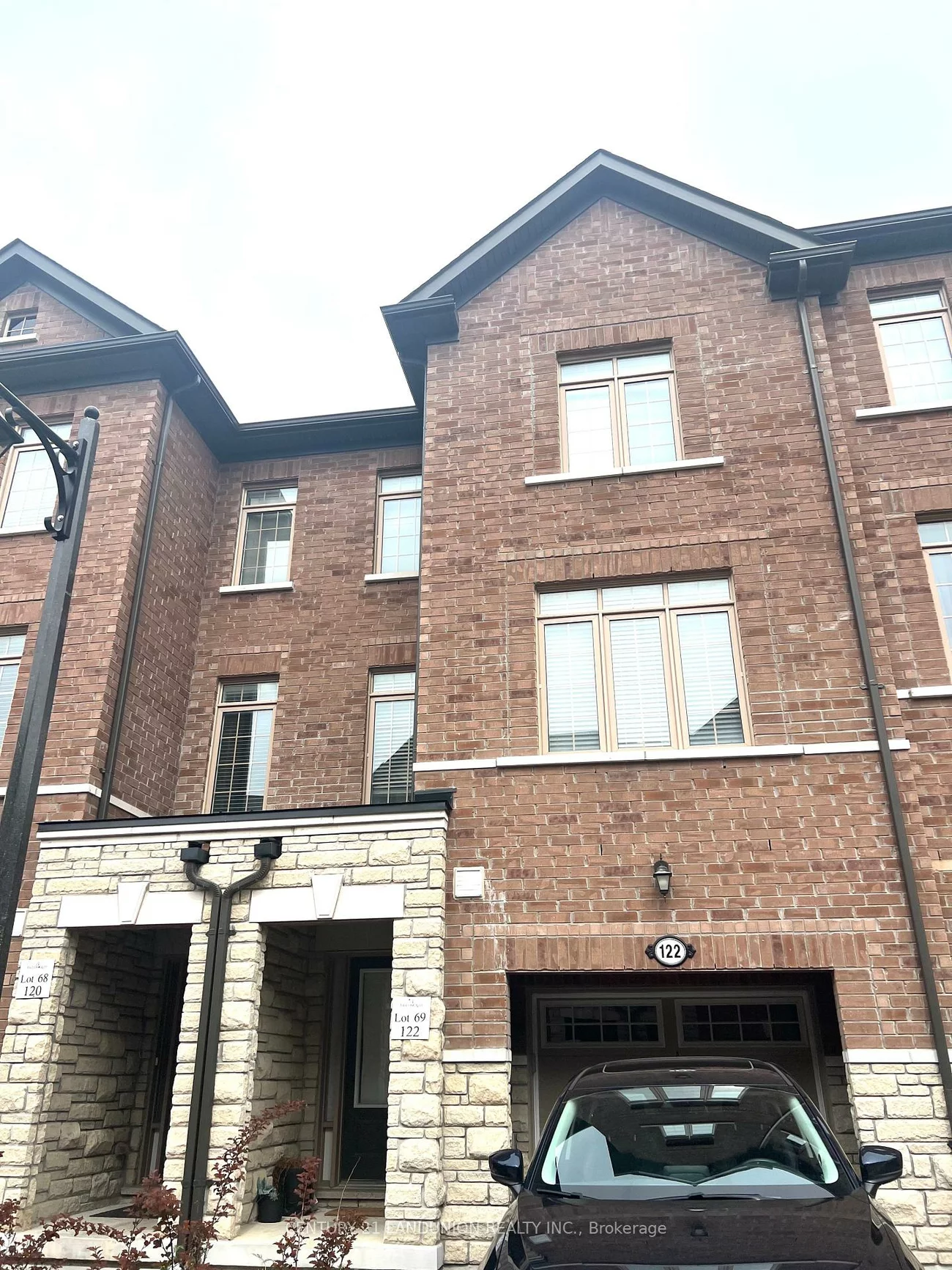 122, Gordon, Gorham-College Manor, Newmarket