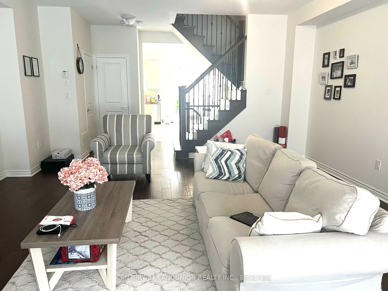 122, Gordon, Gorham-College Manor, Newmarket