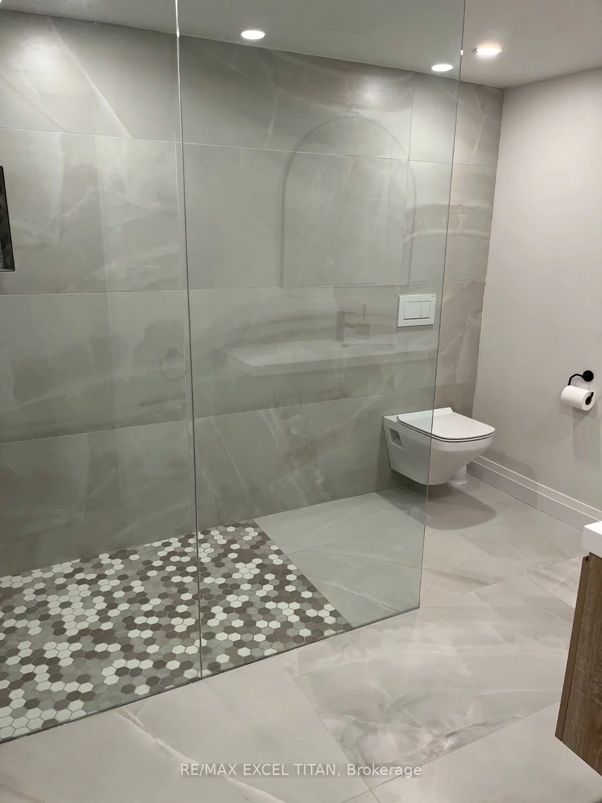 258, Glenway, Glenway Estates, Newmarket