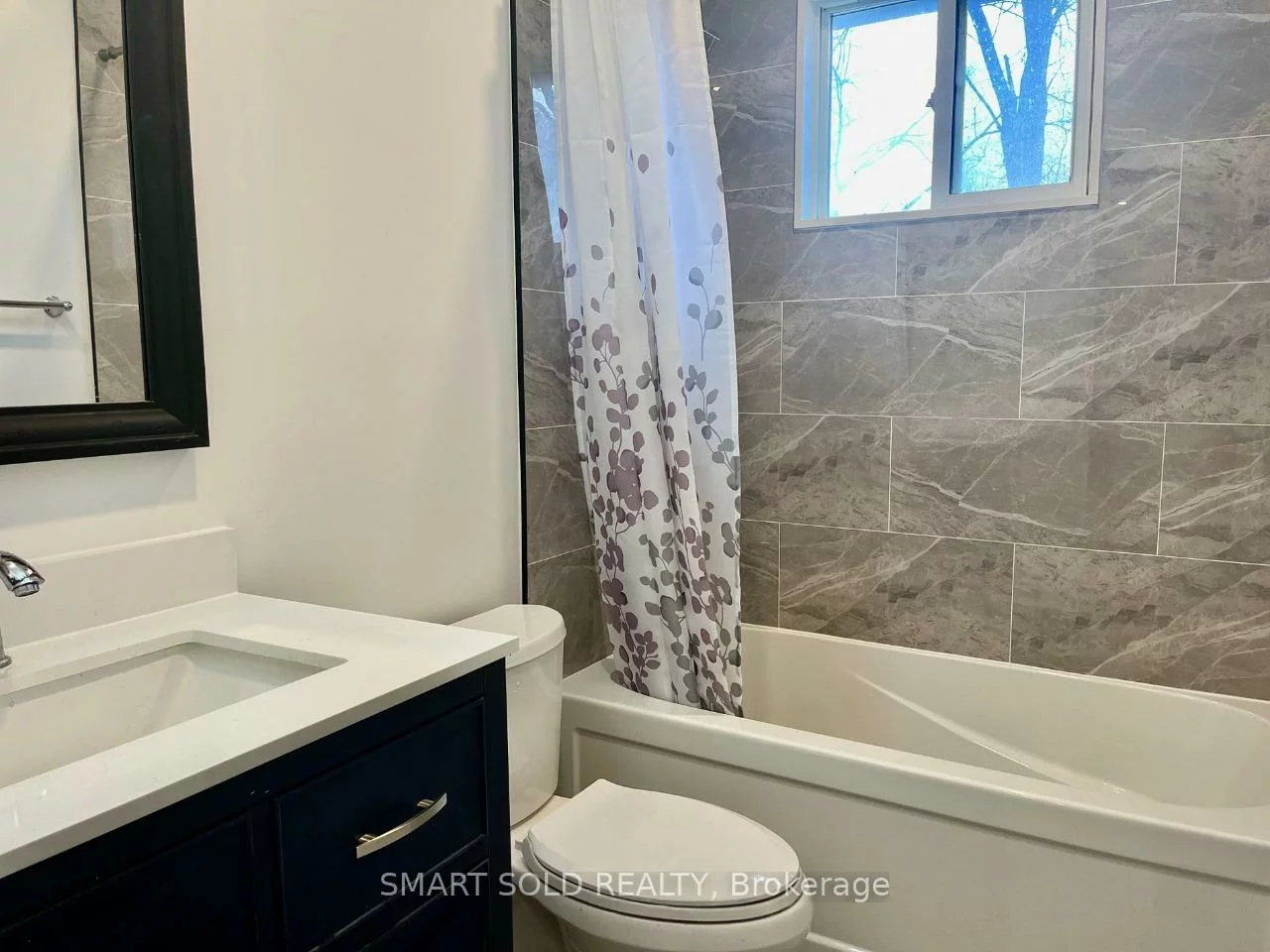 228, Silverbirch, Bristol-London, Newmarket