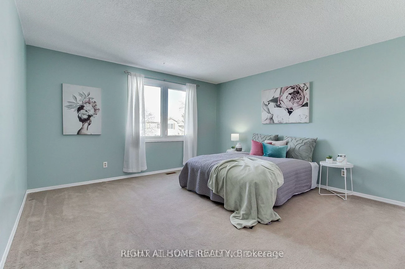 113, Lowe, Huron Heights-Leslie Valley, Newmarket