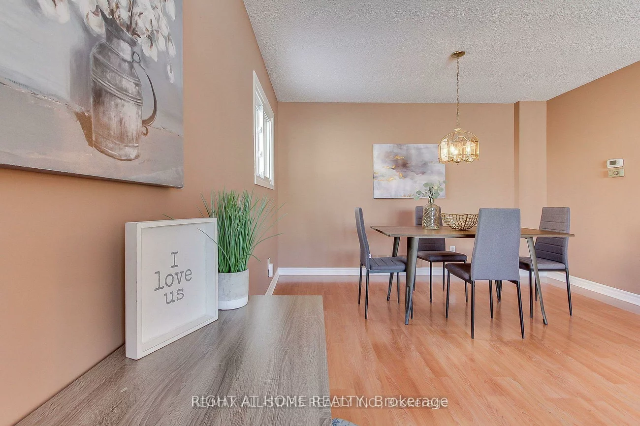 113, Lowe, Huron Heights-Leslie Valley, Newmarket