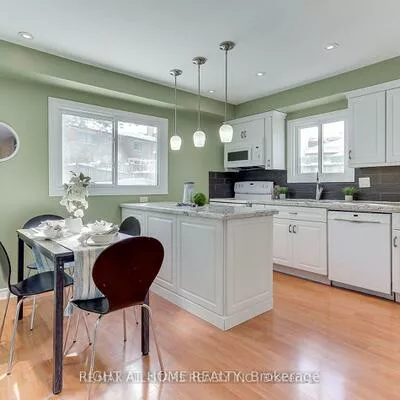 113, Lowe, Huron Heights-Leslie Valley, Newmarket