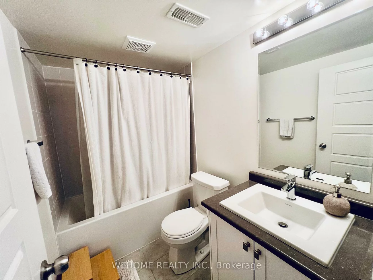 102, Tango, Woodland Hill, Newmarket