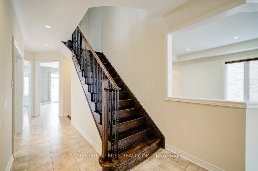 1189, Atkins, Stonehaven-Wyndham, Newmarket