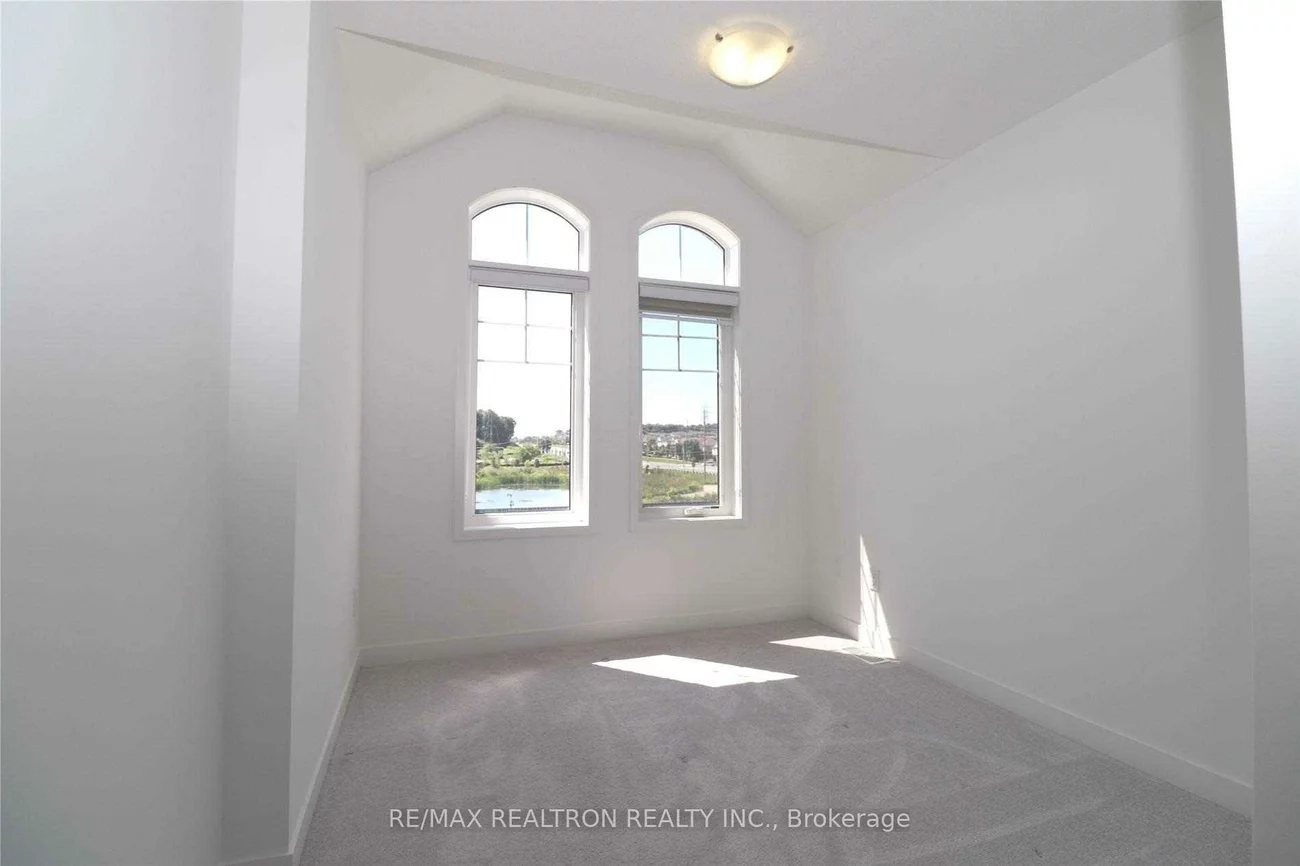 162, Harding Park, Glenway Estates, Newmarket