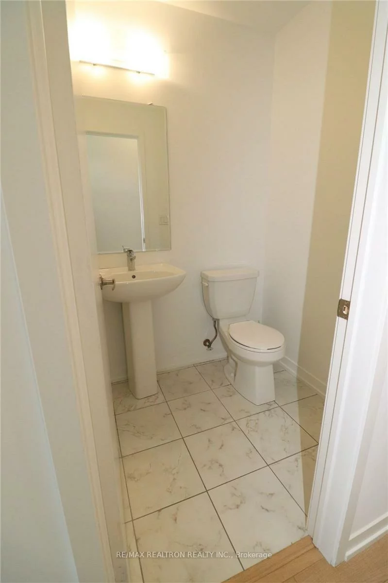 162, Harding Park, Glenway Estates, Newmarket