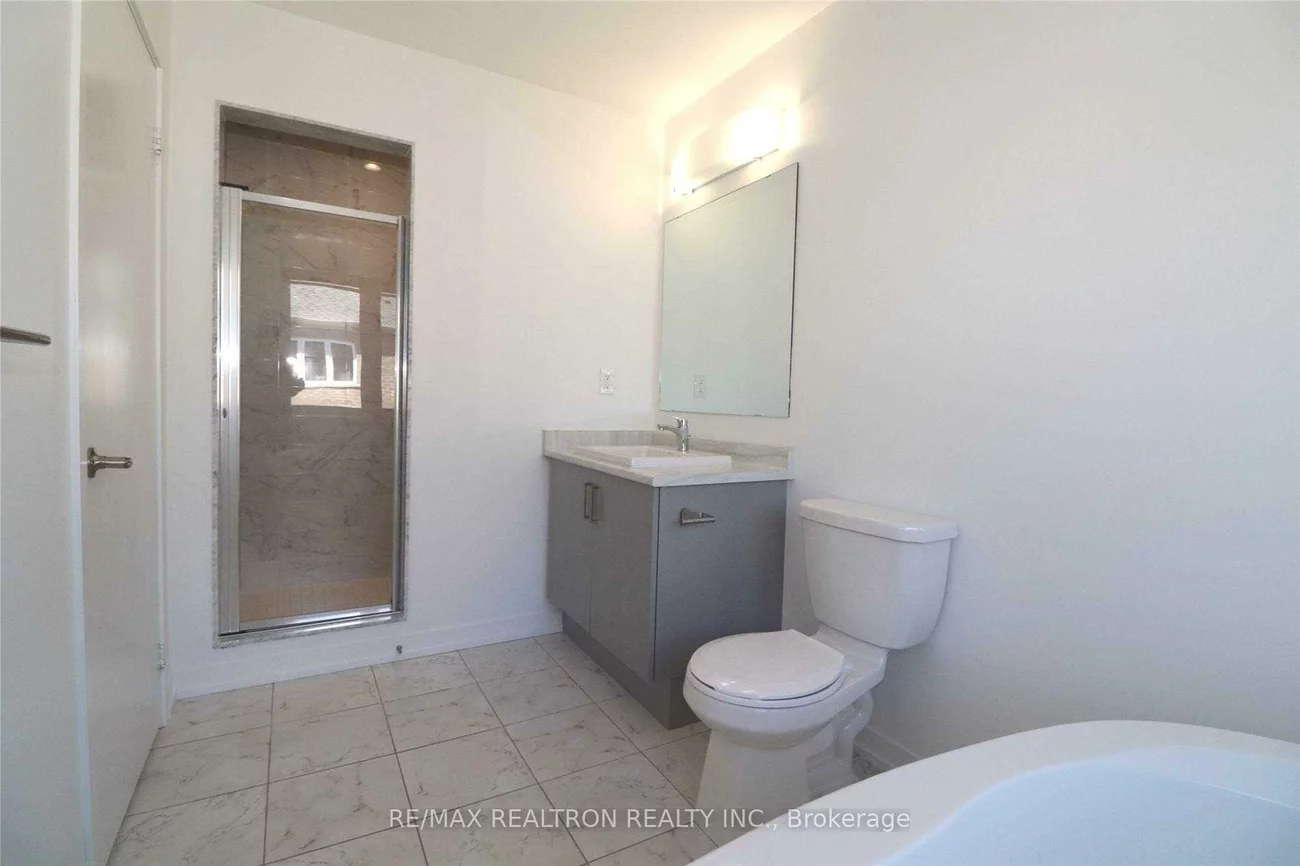 162, Harding Park, Glenway Estates, Newmarket