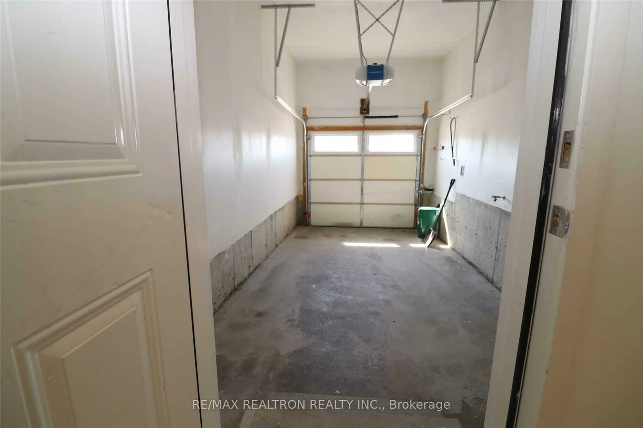 162, Harding Park, Glenway Estates, Newmarket