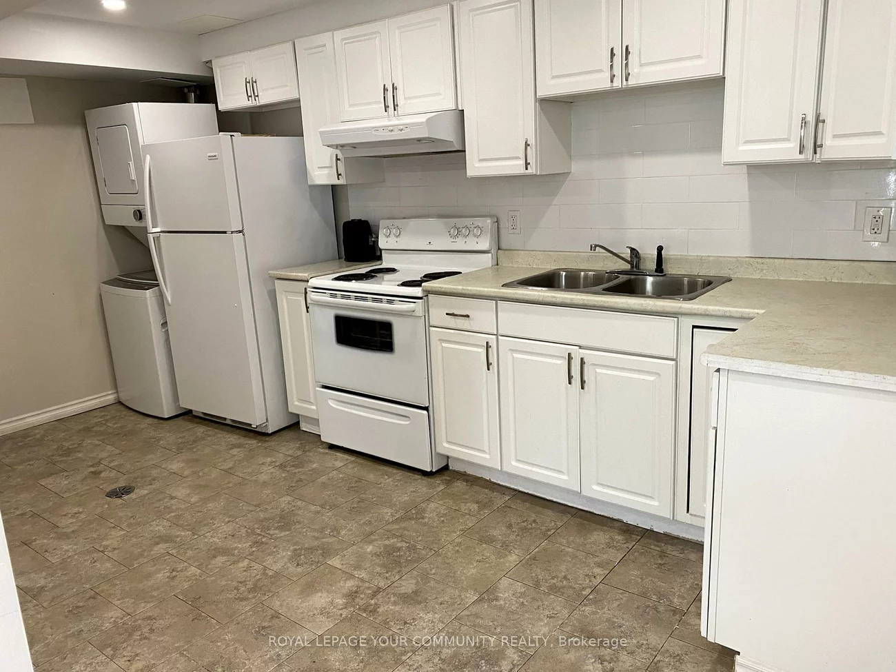 796 (Lower Floor), Botany Hill, Huron Heights-Leslie Valley, Newmarket
