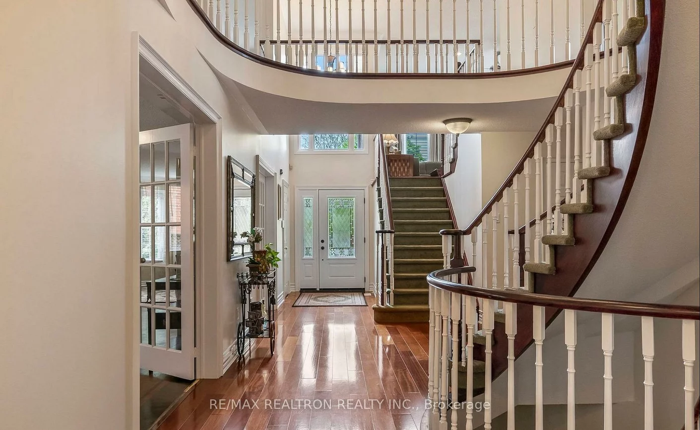 424, Mccaffrey, Glenway Estates, Newmarket