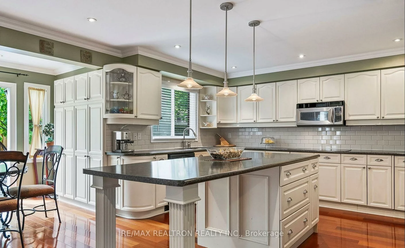 424, Mccaffrey, Glenway Estates, Newmarket