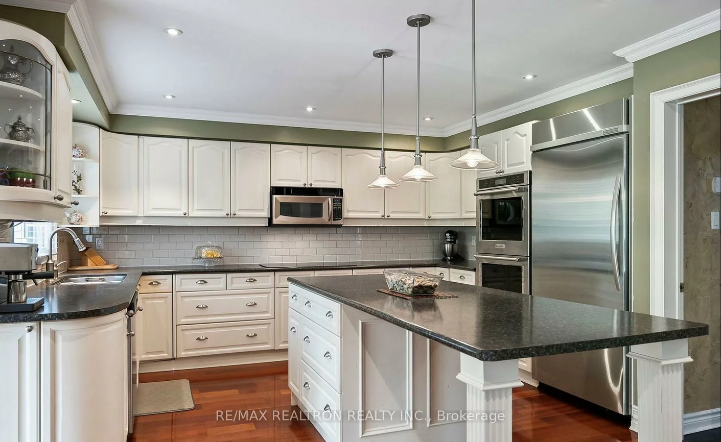 424, Mccaffrey, Glenway Estates, Newmarket