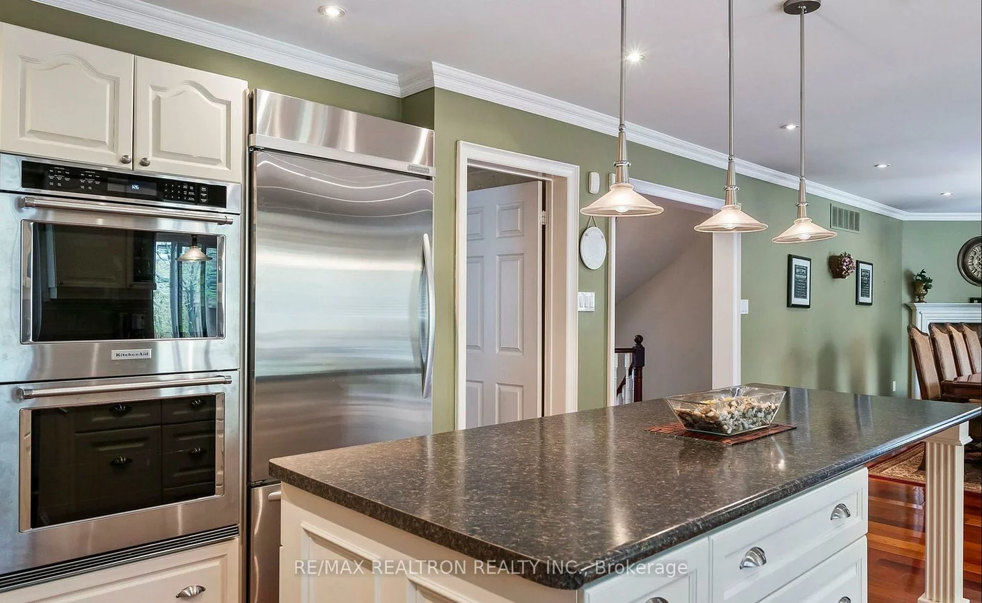 424, Mccaffrey, Glenway Estates, Newmarket