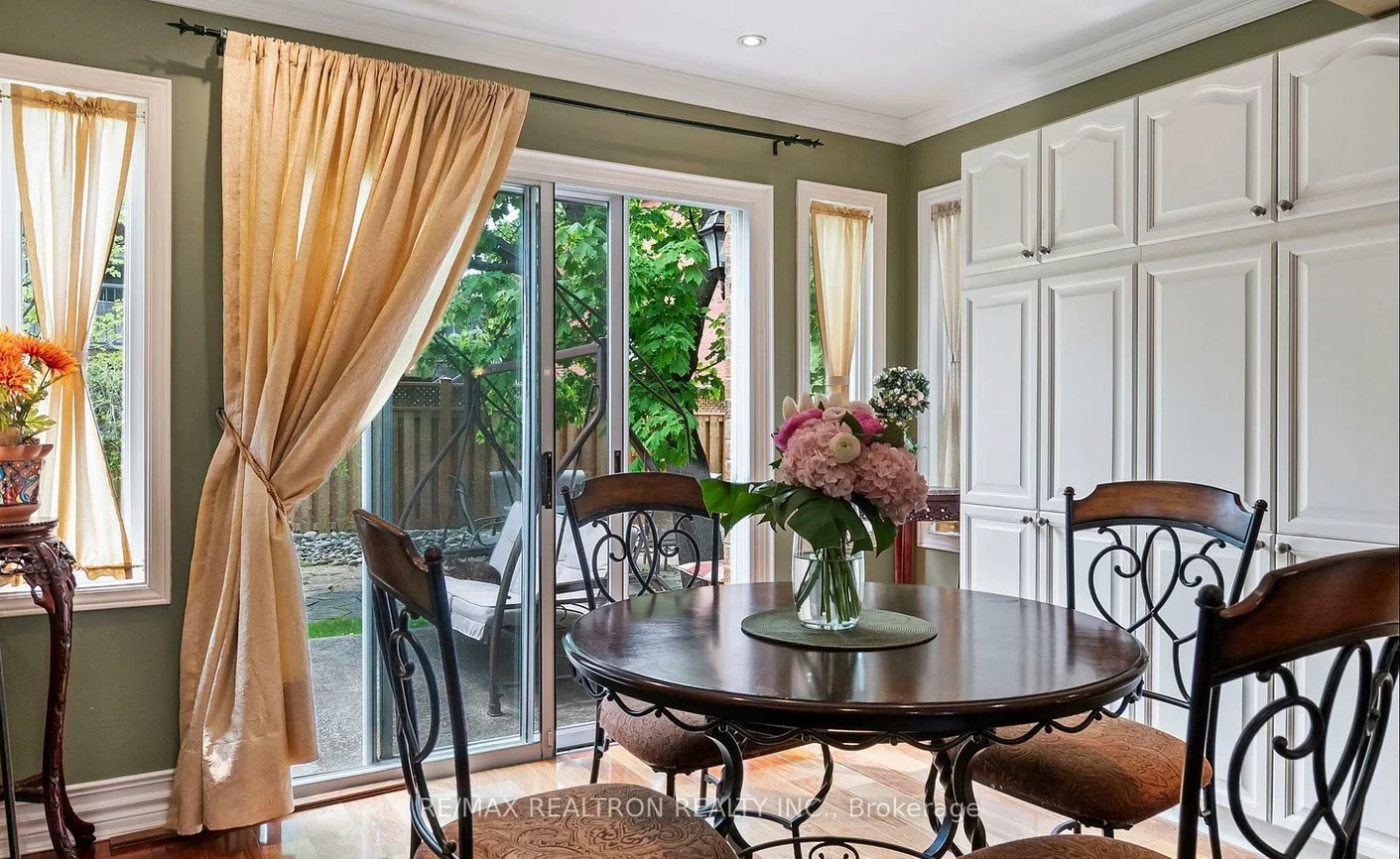 424, Mccaffrey, Glenway Estates, Newmarket