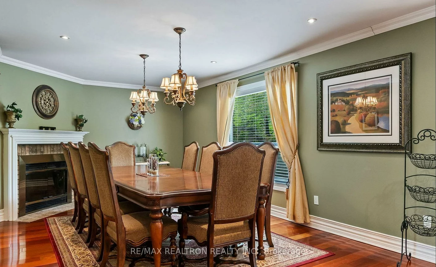 424, Mccaffrey, Glenway Estates, Newmarket