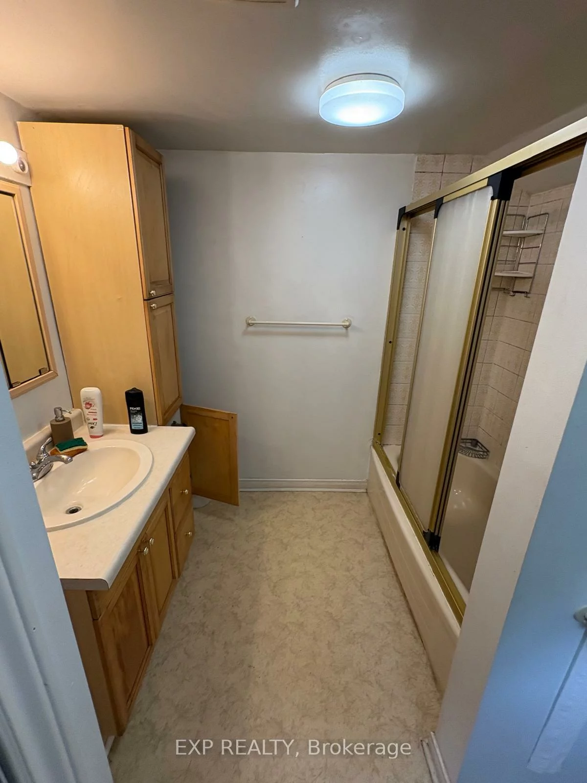 231, Main, Bristol-London, Newmarket
